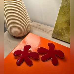 Simon Miller Flower Earring in Paprika Red. Brand New / Never Worn